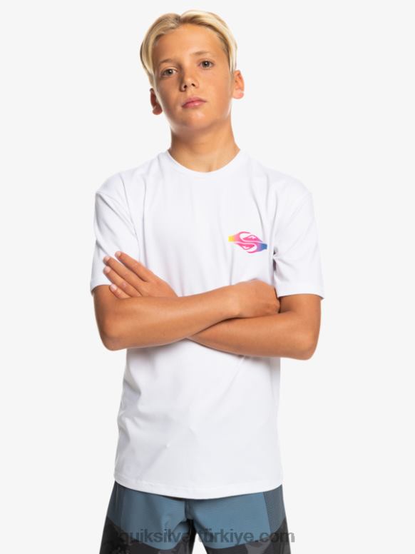 Quiksilver erkek çocuklar 8-16 radikal upf 50 surf t-shirt 226FP2010 beyaz