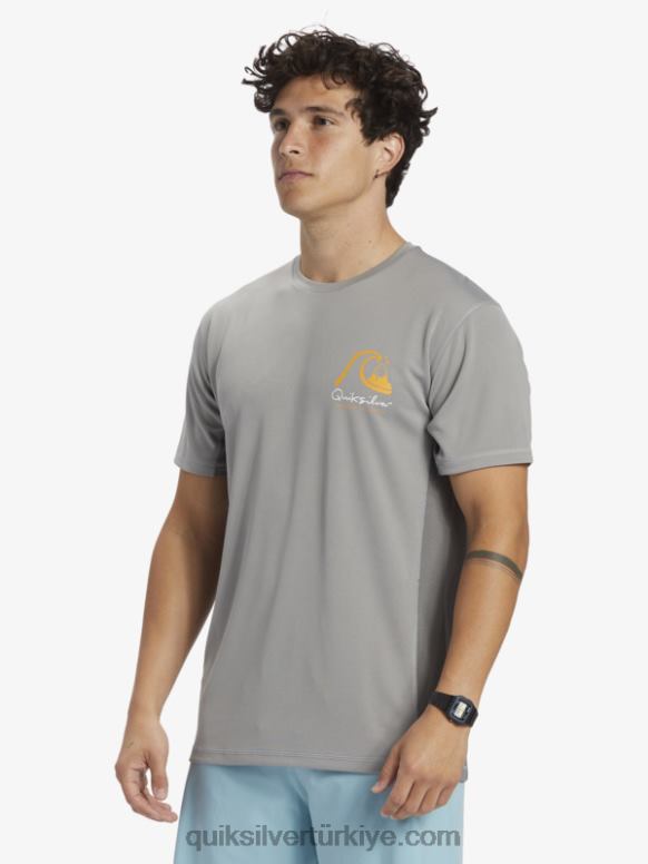 Quiksilver erkekler waterman bambu kontrol 2 upf 50 kısa kollu sörf tişörtü 226FP274 köpekbalığı derisi